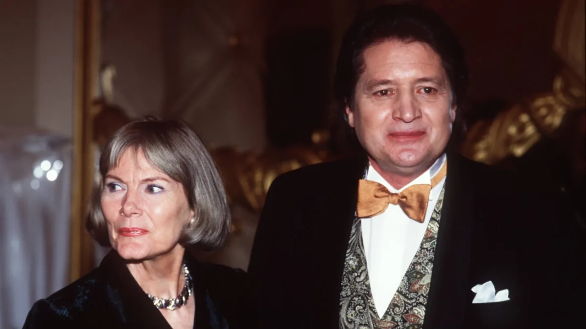 Wie alt ist Renate Reger Wie alt ist Renate Reger